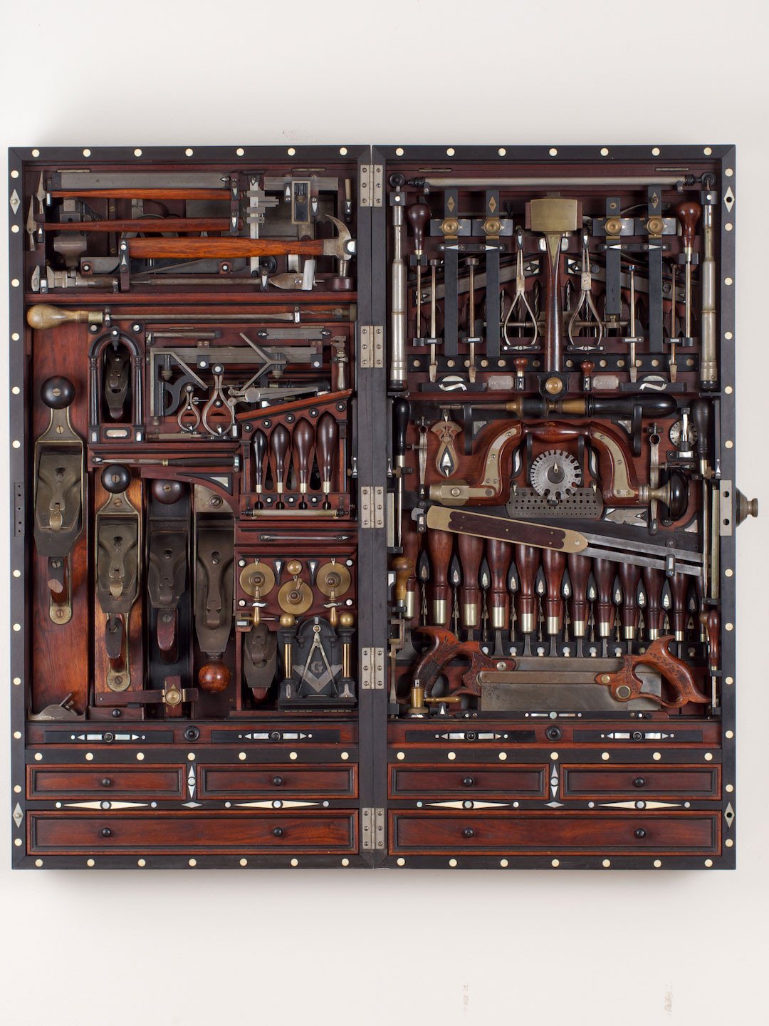 Book - "Virtuoso" The Tool Cabinet and Workbench of Henry O. Studley By Donald C. Williams