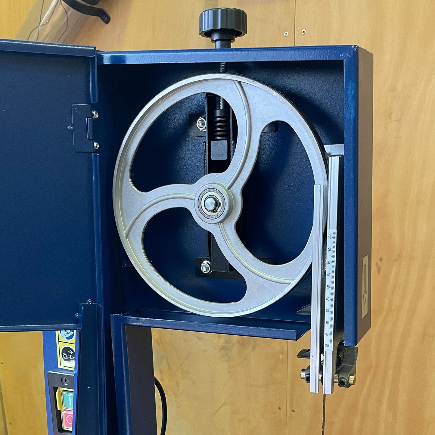 Carbatec 8" Benchtop Model Bandsaw