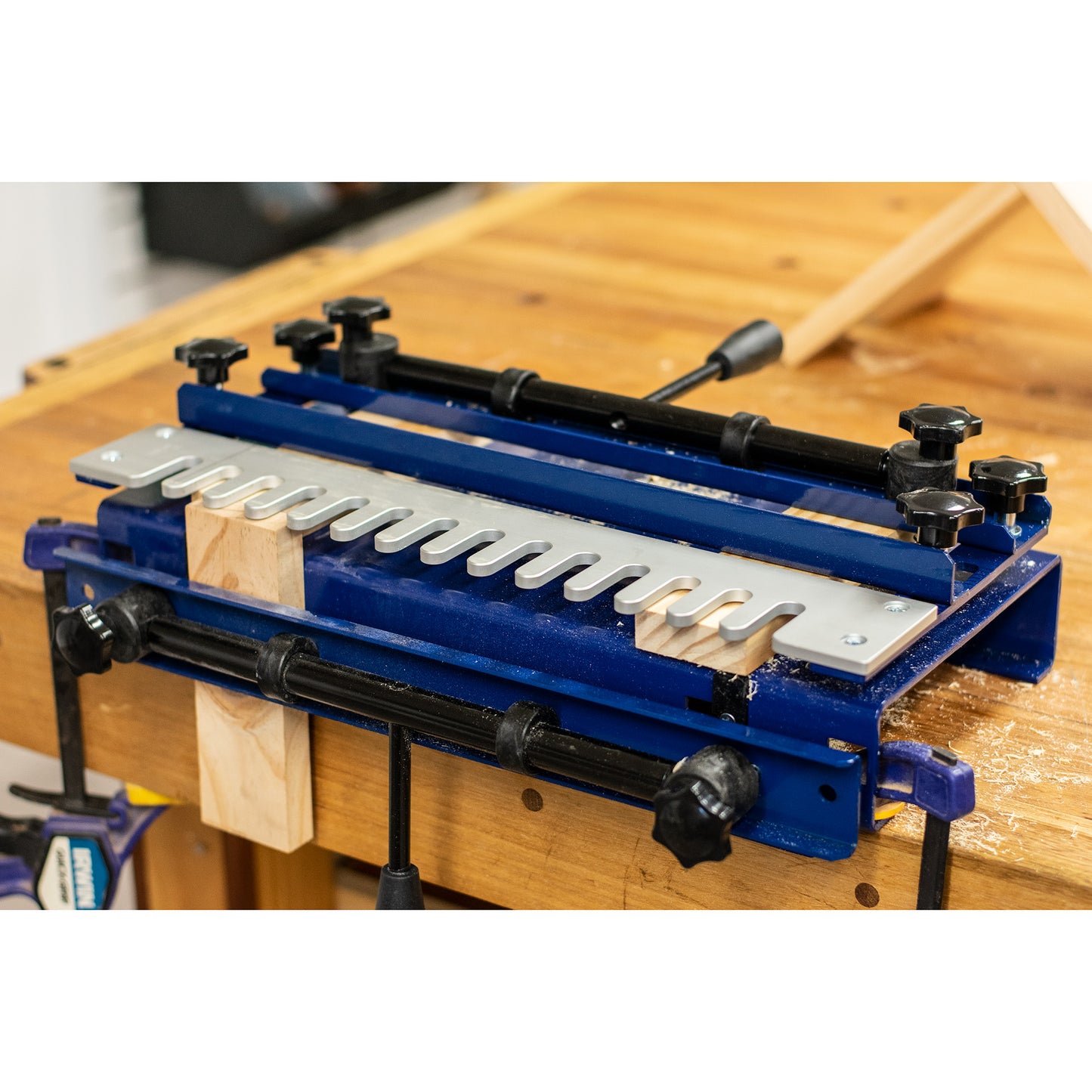 Carbatec Half Blind Dovetail Jig 300mm - with Router Bit