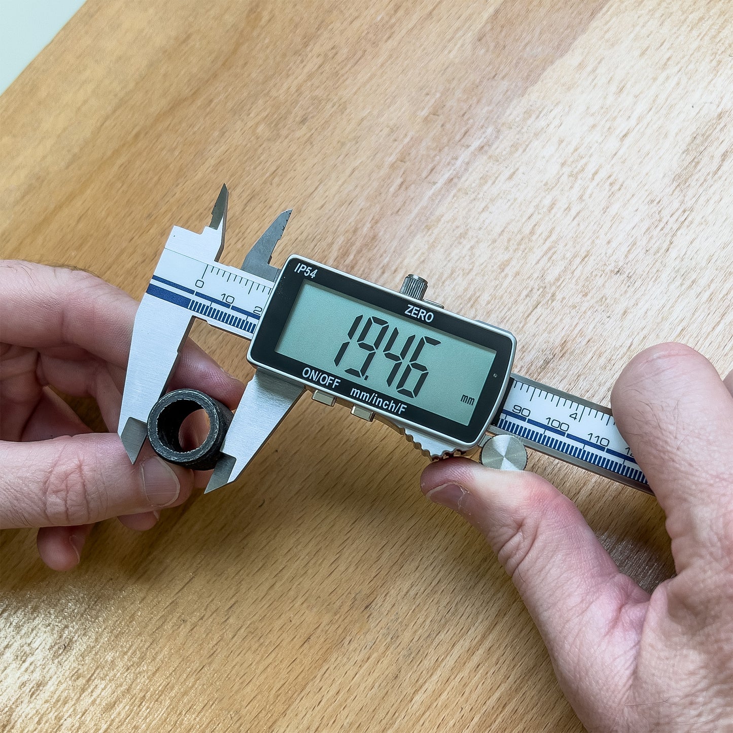 Carbatec Rechargeable Digital Vernier Calipers 150mm