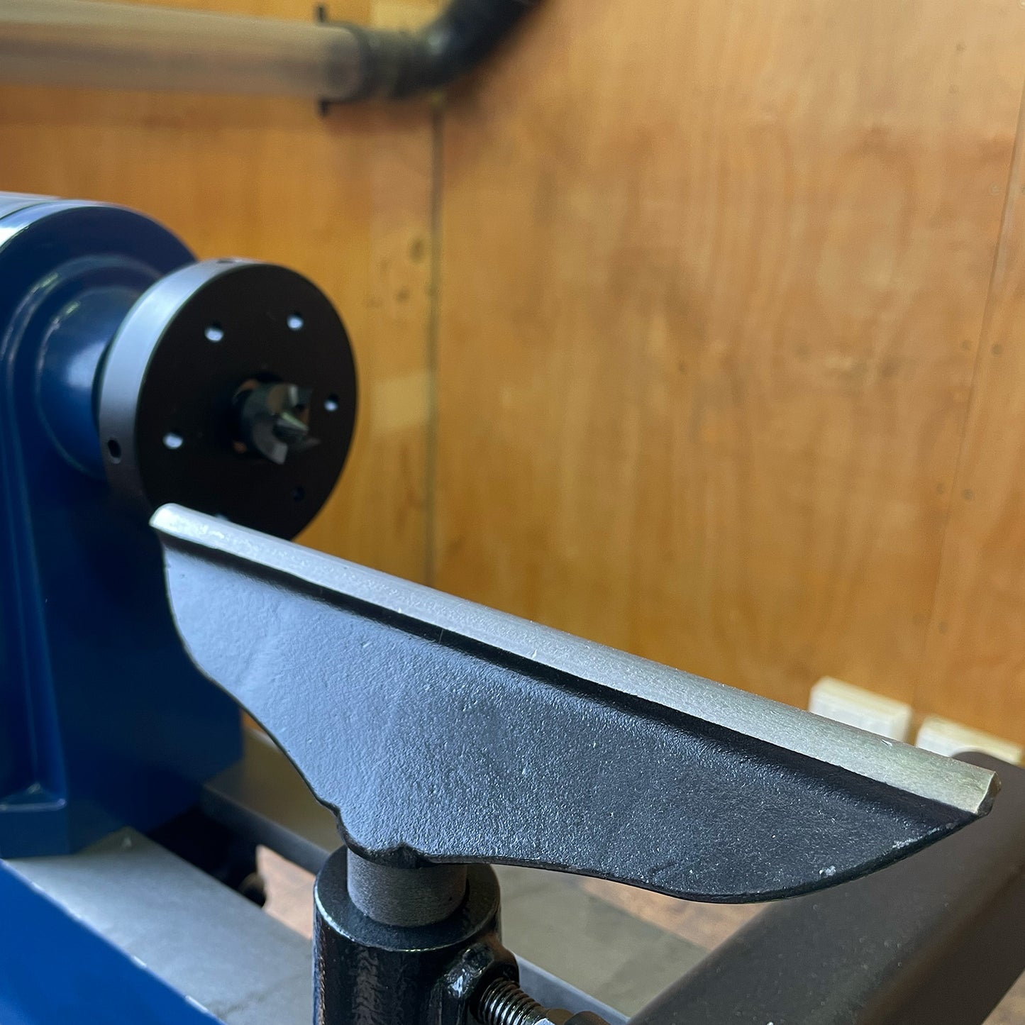 Carbatec Deluxe Electronic Variable Speed Midi Lathe