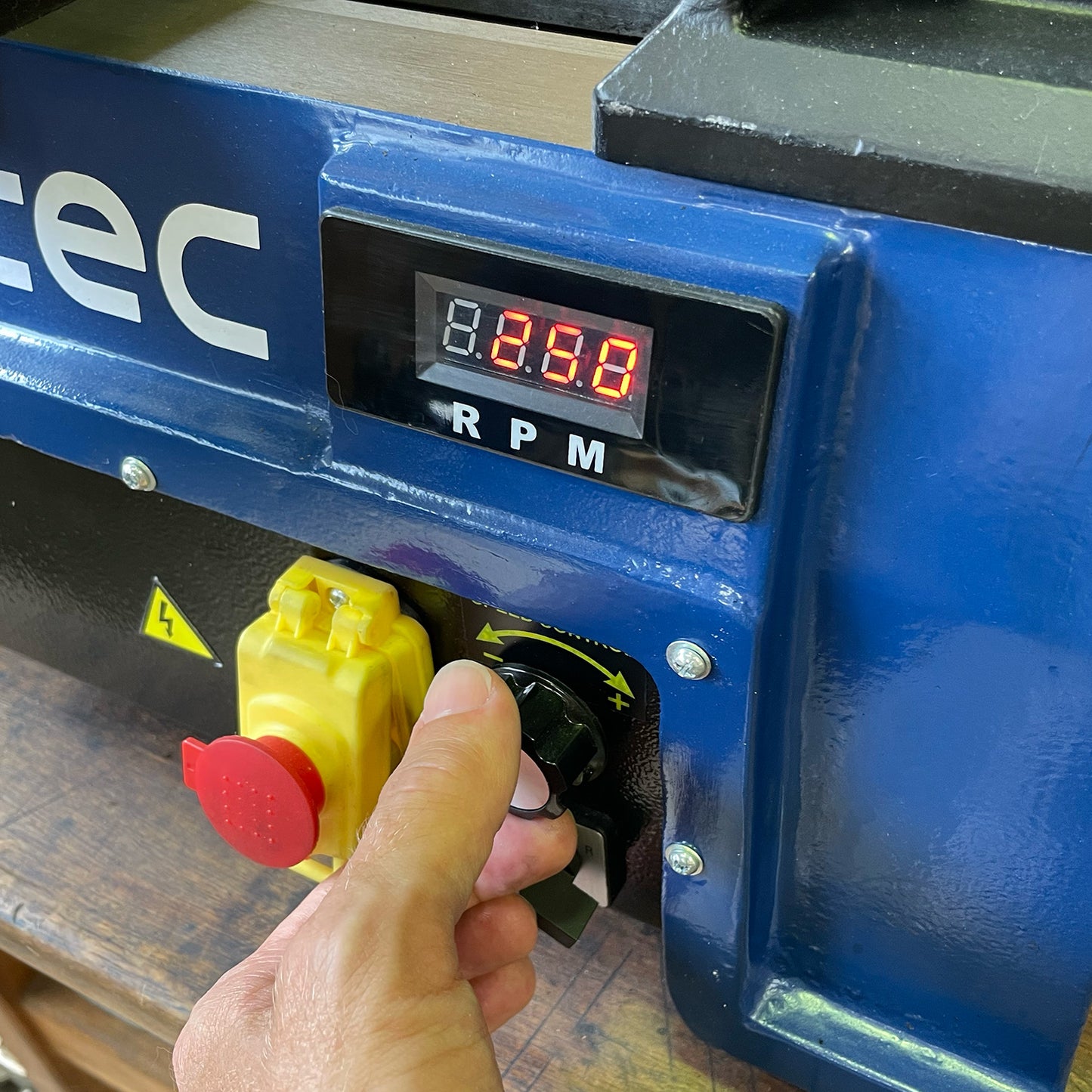 Carbatec Deluxe Electronic Variable Speed Midi Lathe
